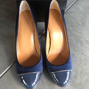 🎊NEW LISTING!!🎊 J. Crew round toe pumps